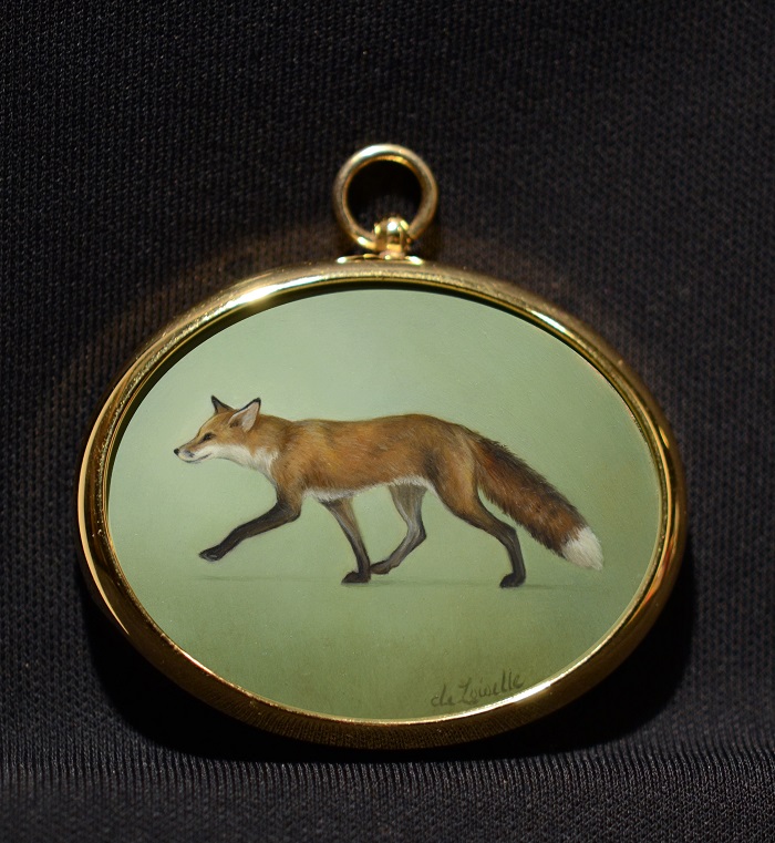 On the Loose 1.5x2 inches