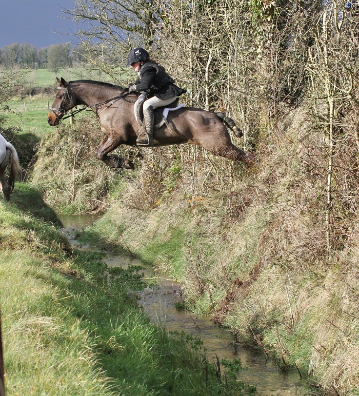 scarteen20.12yo over bank