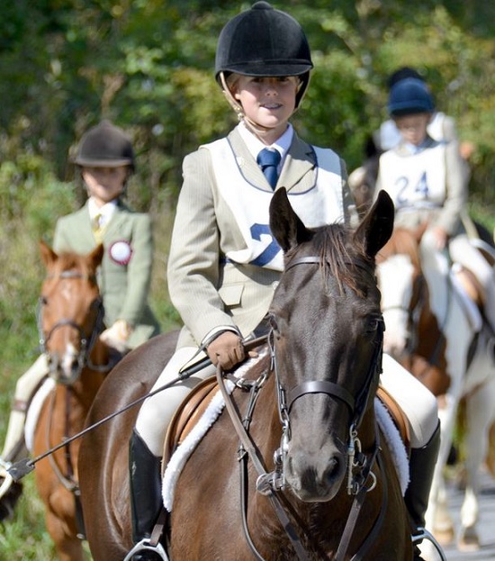 young foxhunters competing in junior north american field hunter championships